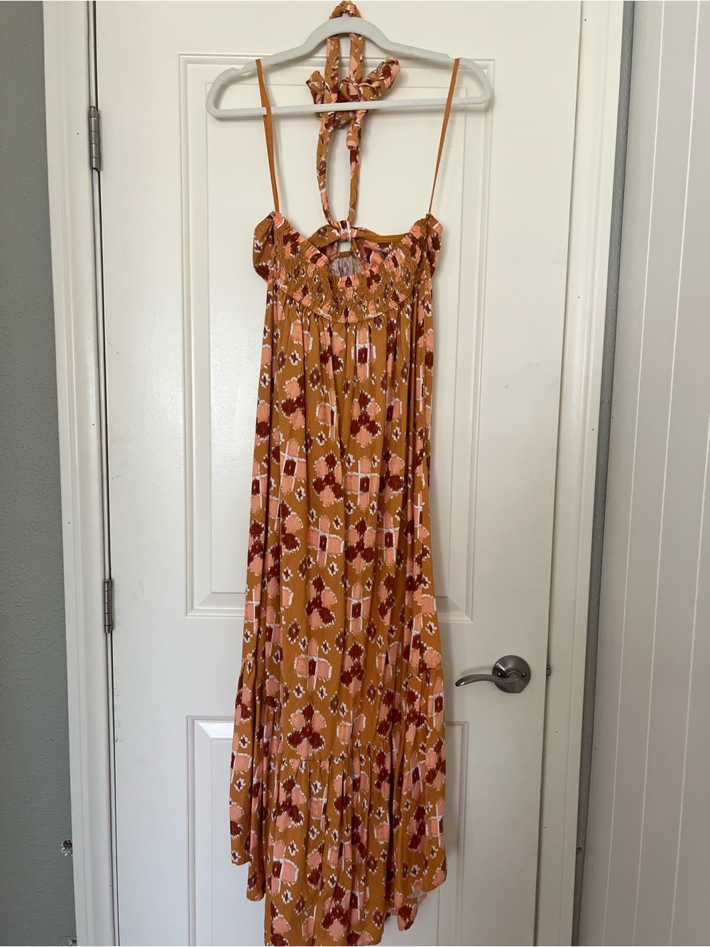 Braided halter geometric Tiered Maxi Dress in Burnt orange, red and pink - Picture 4 of 7